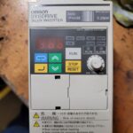 Variateur de fréquence 0.25Kw 3G3JV-AB002