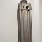 Vérin pneumatique double effet 0822 353 010