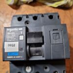 Disjoncteur modulaire 3P NG125L 32A