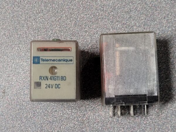 Relais miniature embrochable RXN41G11BD – Image 1