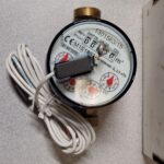 Compteur d'eau à cadran sec avec émetteur d'impulsion