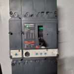 Disjoncteur + déclencheur 8kV NSX250F