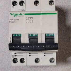Disjoncteur 3P+N 16A 21406
