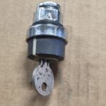 Commutateur à clé 2 positions on/off Harmony (court)