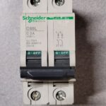 Disjoncteur 2P 2A 25419