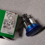 Bouton coup de poing lumineux bleu ZB4BW663