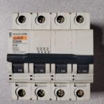 Disjoncteur 4P 24227