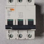 Disjoncteur 3P 24344