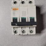 Disjoncteur 3P 24349