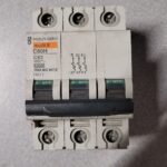 Disjoncteur 3P 24871