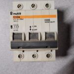 Disjoncteur 3P 20785