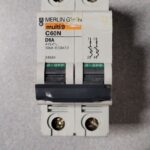 Disjoncteur 2P 24584