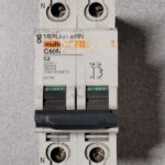 Disjoncteur 2P 24184