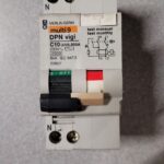 Disjoncteur différentiel 2P 20907
