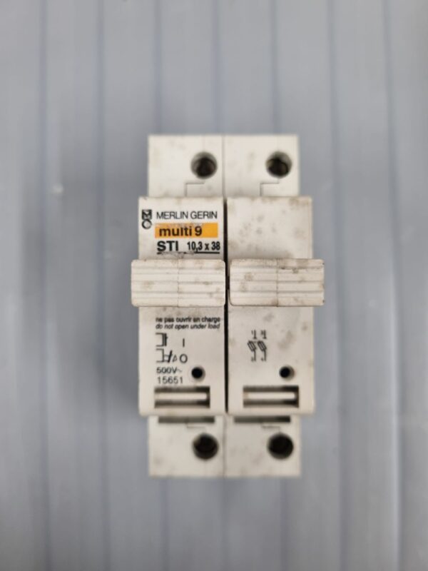 Porte fusible 15651 – Image 1