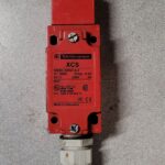 Interrupteur de verrouillage de sécurité XCS A701 (sans clé)