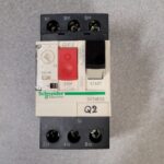 Disjoncteur moteur GV2ME08 2.5-4A