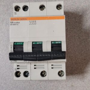 Disjoncteur 3P+N 21063