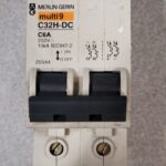 Disjoncteur 2P 20544