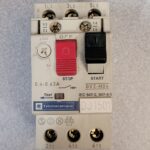 Disjoncteur moteur (0.4-0.63A) GV2-M04 avec contacts auxiliaires
