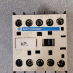 Contacteur CA3KN 22BD