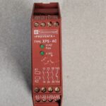 Contrôleur d'arrêt d'urgence XPSAC1321