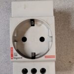 Prise modulaire 230V 16A 04285