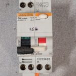 Disjoncteur + Différentiel 2P 21021+21450