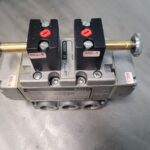 Distributeur sur embase 0820 025 992