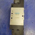 Distributeur pneumatique CPE15 M1H 5J 1/4