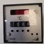 Contrôleur de température R0218