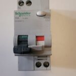 Disjoncteur différentiel 2P 10A 21443