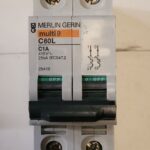 Disjoncteur 2P 25418