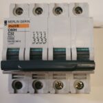 Disjoncteur 4P 24881