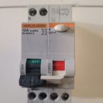 Disjoncteur + Différentiel 2P 21024+21450