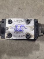 Distributeur hydraulique à levier – Image 2