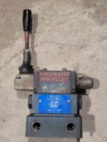 Distributeur hydraulique à levier – Image 3
