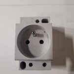 Prise modulaire 230V GA2 J12