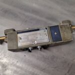 Distributeur 0820 027 996