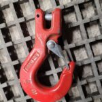 Crochet de levage + axe de montage 2T