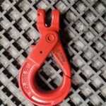 Crochet de levage à fermeture automatique + axe de montage 3.15T