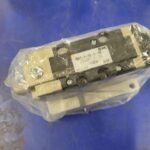 Distributeur avec embase VSA7-6-FG-S-2MA03