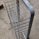 Stockage table ou mural pour 20/30 assiettes 798620