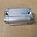 Vérin pneumatique ADVU 32-40 P-A  156536