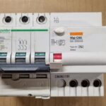 Disjoncteur + différentiel 3P 25437 + 26522