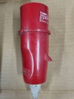 Prise male 3P+T 32A  P17 58128