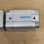 Vérin pneumatique ADVUL 20-20-P-A