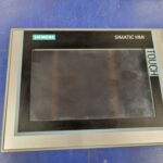 Ecran tactile SIMATIC HMI 6AV2 124-0GC01-0AX0