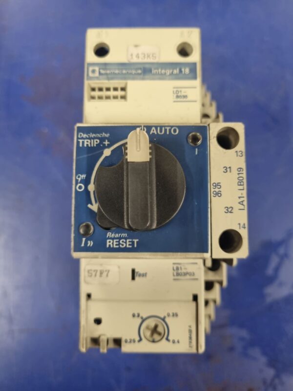 Contacteur disjoncteur LB1 LB03P03 + LD1-LB030 + LA1-LB019 (0.25 à 0.4A - 48V) – Image 1