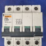 Disjoncteur 4P 25455